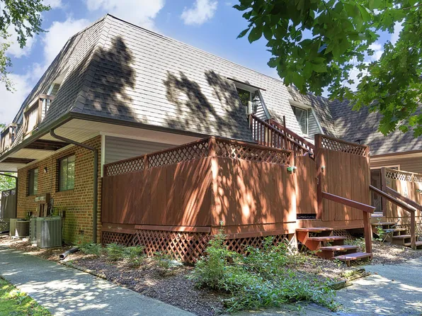 287 Summerwalk Cir, Chapel Hill, NC 27517