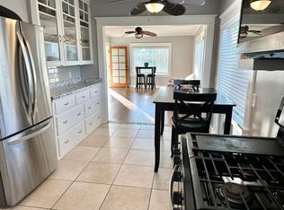 187 S Pacific St, Ventura, CA 93001