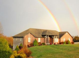 23700 S Missouri River View Dr, Hartsburg, MO 65039