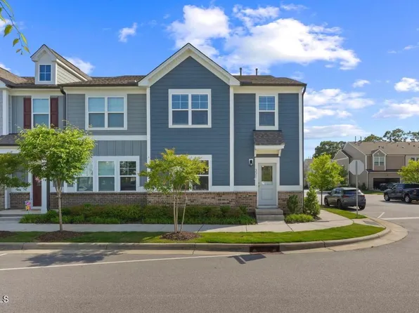 321 Parker Station Ave, Fuquay Varina, NC 27526