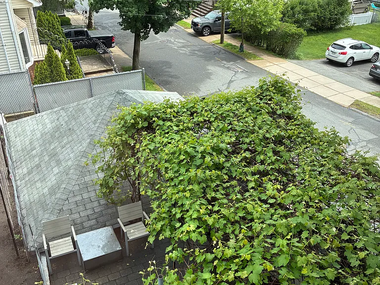178 White St — Photo 29