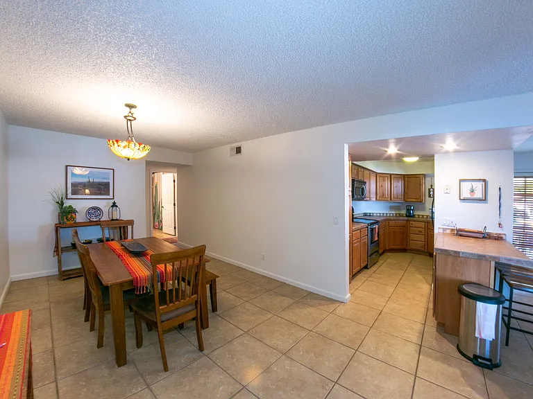 6451 N Tierra De Las Catalinas — Photo 7