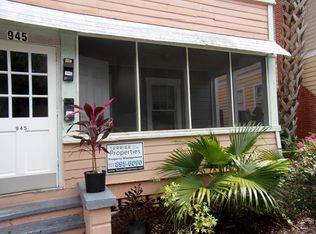 945 6th St N APT 2, Saint Petersburg, FL 33701