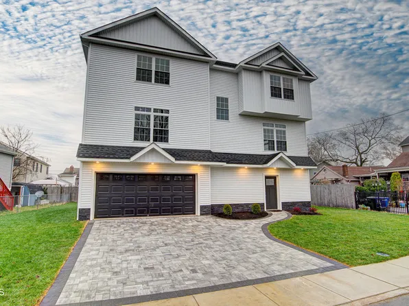 26 Woodside Avenue, Keansburg, NJ 07734