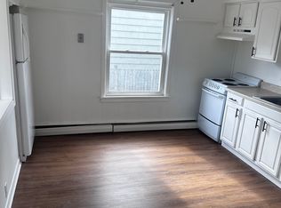 106 Baxter St FLOOR 1, Pawtucket, RI 02861