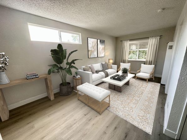 833 N Normandie Ave #8E