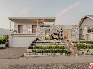 18145 Kingsport Dr, Malibu, CA 90265