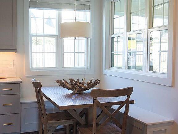 Nook with built-in bench