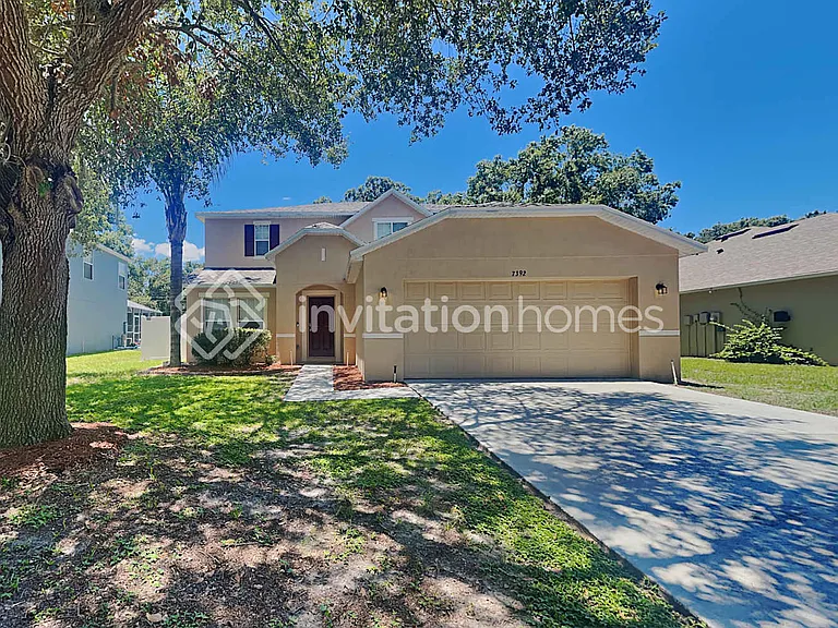 7392 Hunters Greene Cir — Photo 1