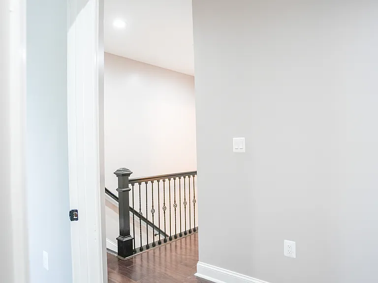1733 E Oliver St — Photo 14