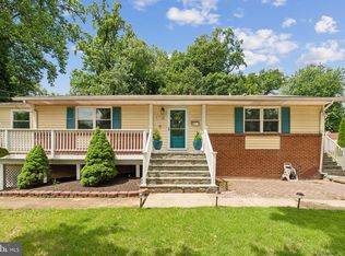 5728 Sunbury Dr, Alexandria, VA 22303
