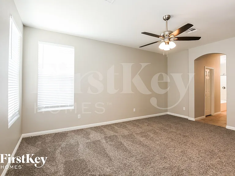 4184 Octans St — Photo 13