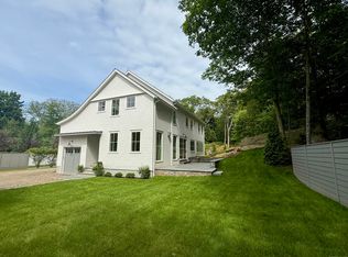 171 Compo Rd S, Westport, CT 06880