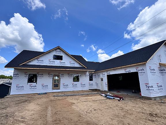 3rd image of 4649 Hidden Ridge Dr