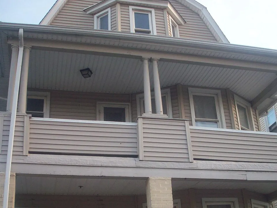 83 Highland Ave