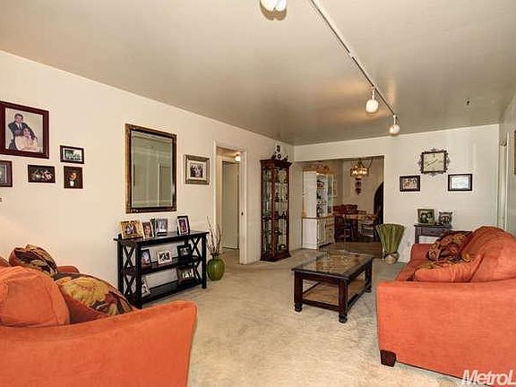 3rd image of 1113 Schiro Ct