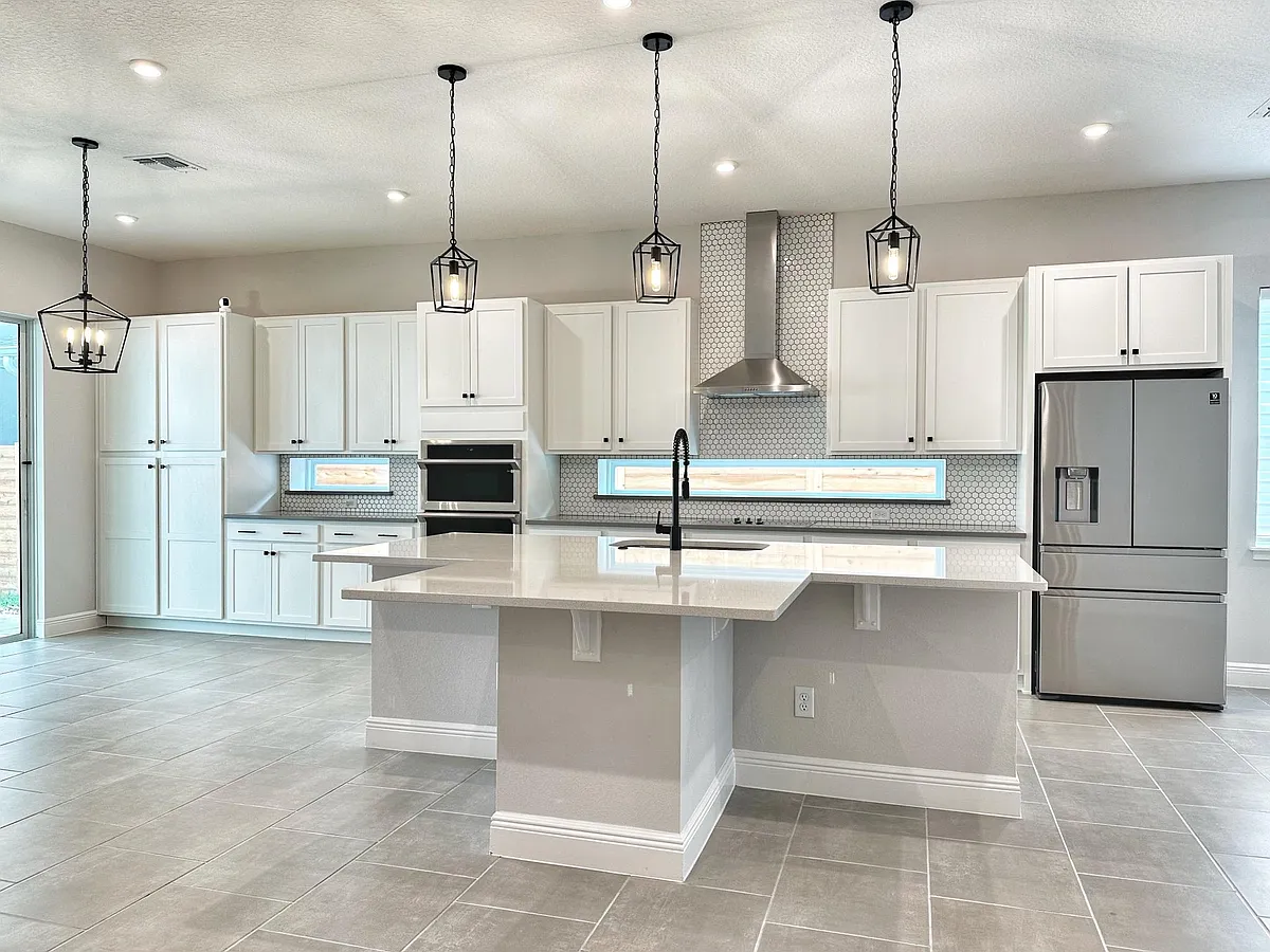 Building Photo - 14770 Sancar Aly