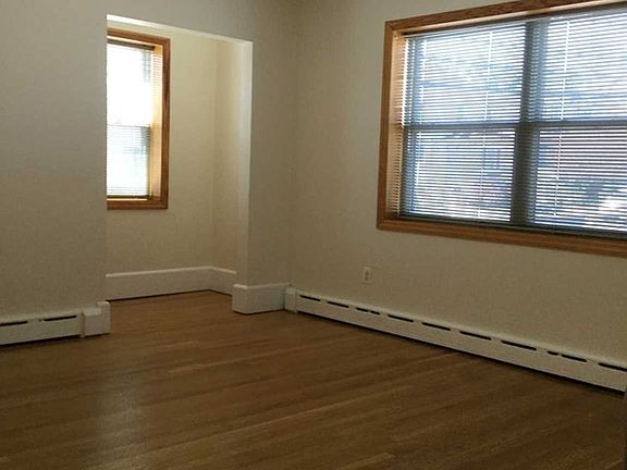 5th image of 535 Anderson Ave #1