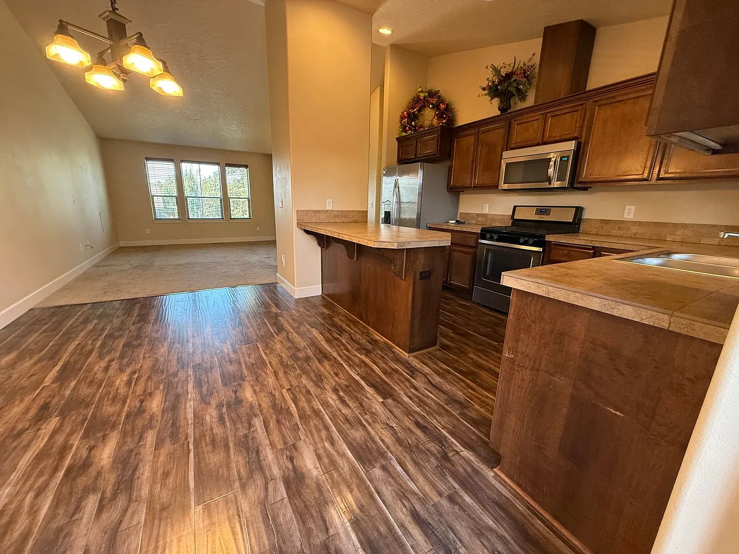 Spacious 4 Bed/3 Bath Single Family Home in NE Bend - Tango Creek — Photo 4