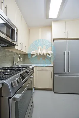 Rented by Space Marketing Shop | media 1