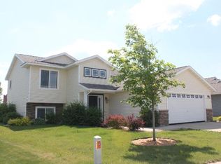 2212 67th Ave N, Saint Cloud, MN 56303