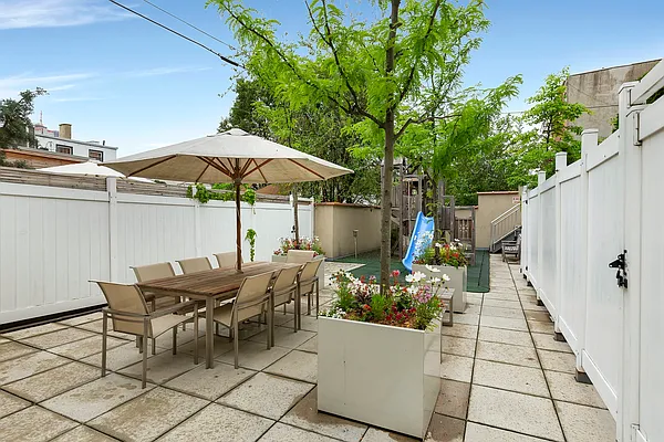 Sold by Brown Harris Stevens | media 26