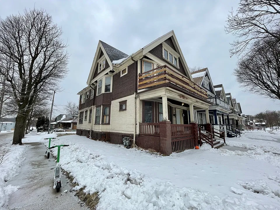 3401 N 24th St #3403