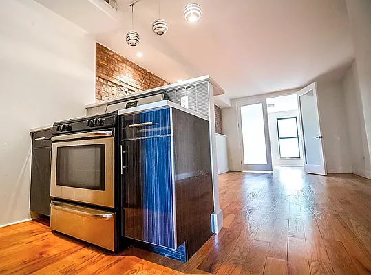 Rented by YHT Management Inc. | media 11