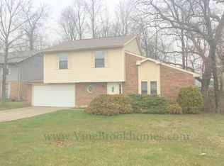 6545 Shull Rd, Dayton, OH 45424