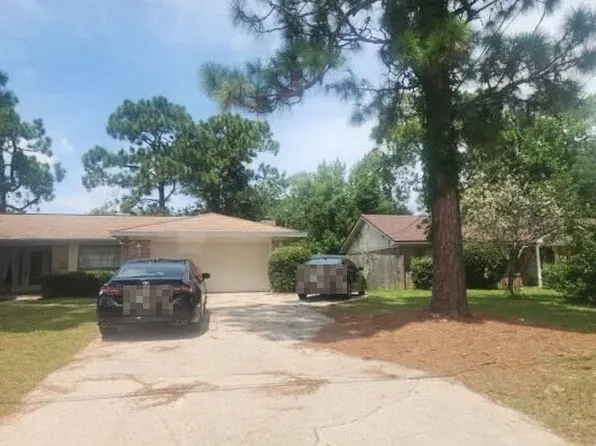 4240 Cherry Laurel Dr, Pensacola, FL 32504