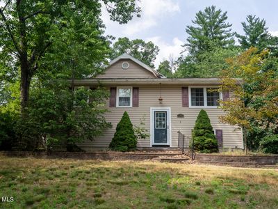76 Trottingham Court, Saratoga Springs, NY, 12866