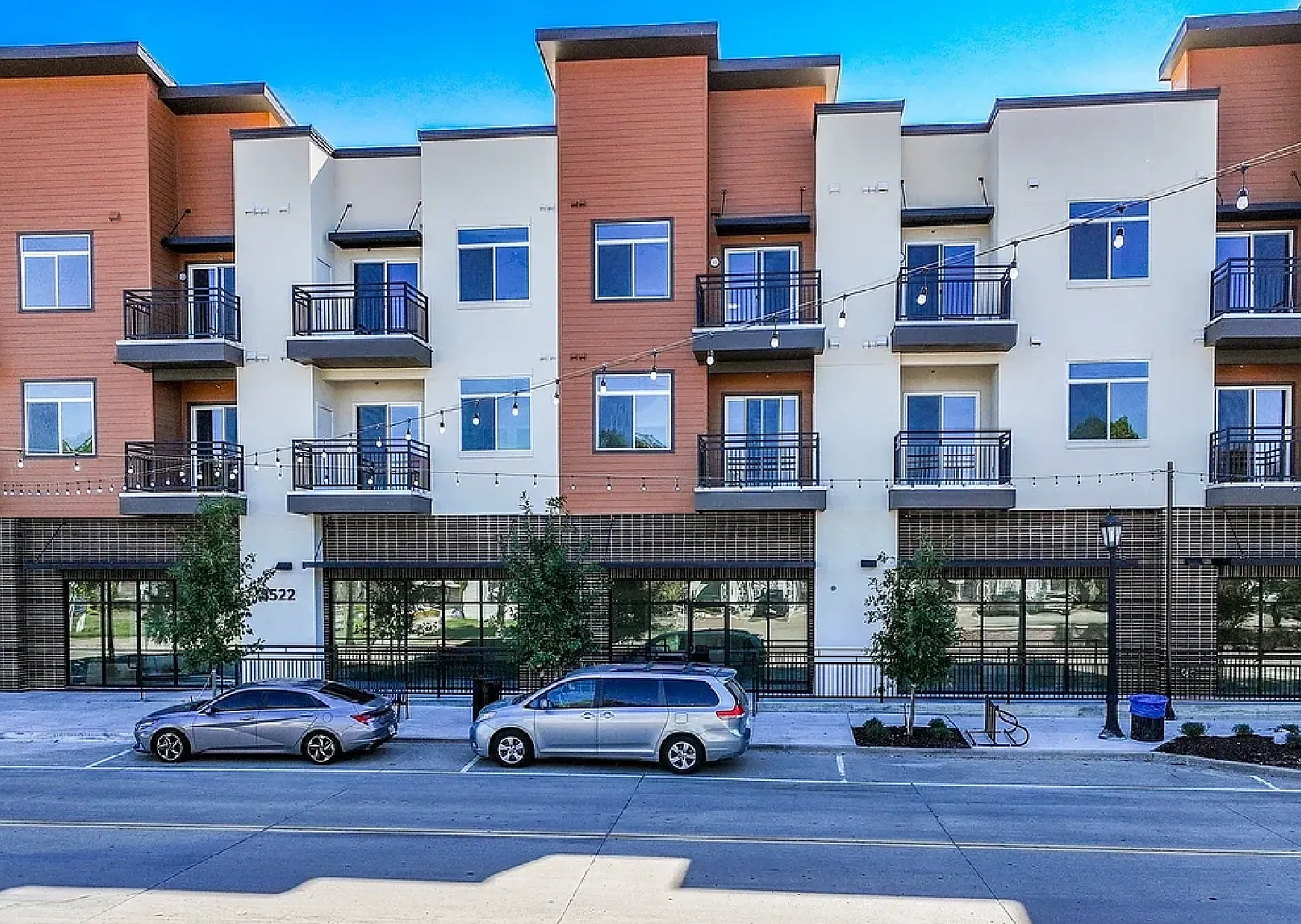 Oasis Vista Apartments — Photo 2