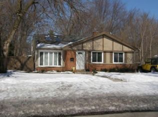 216 Hill Ave, Glen Ellyn, IL