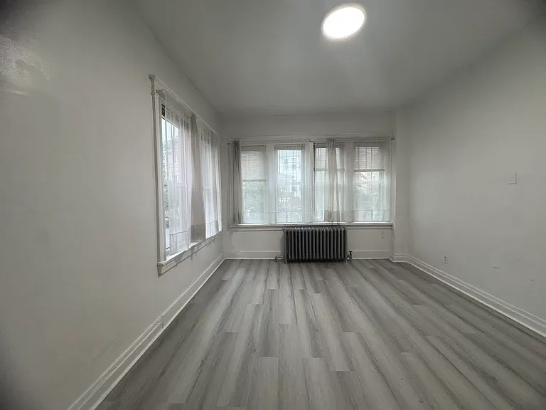 1619 Edison Ave #1 — Photo 5