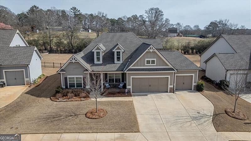 1st image of 641 Haven Way