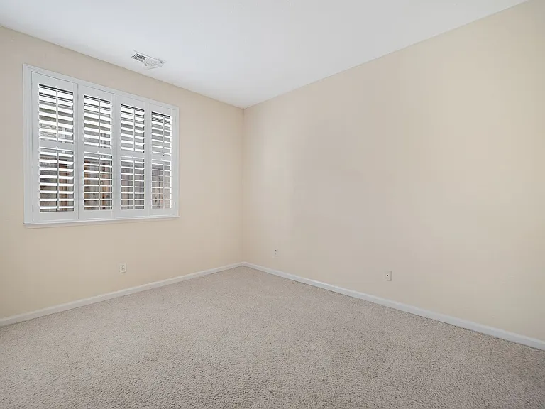 48900 Sauvignon Ct — Photo 37