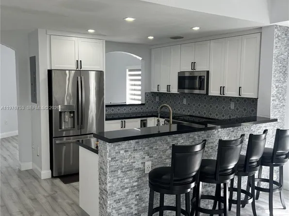 9000 W Flagler St APT 1, Miami, FL 33174