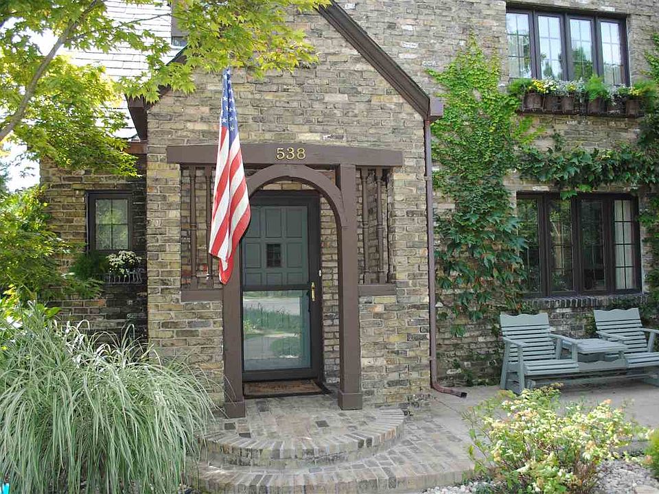 1st image of 538 E Angela Blvd