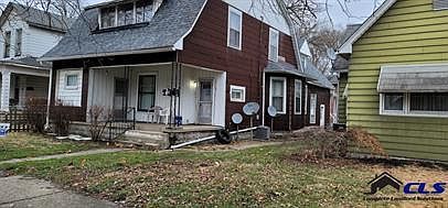 1st image of 1811 N 8th St #4