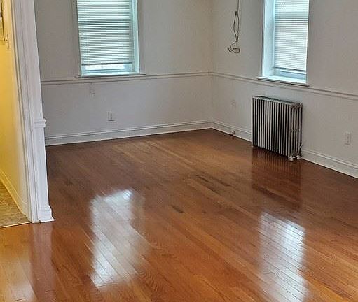 5th image of 3860 Haverford Ave Side 2