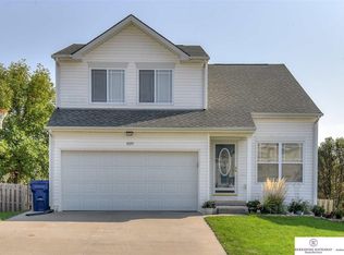 11119 Black St, Omaha, NE 68142