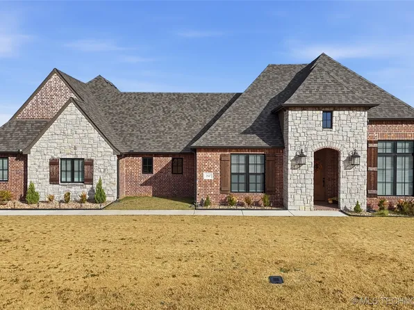 2547 Cross Creek Dr, Oologah, OK 74053