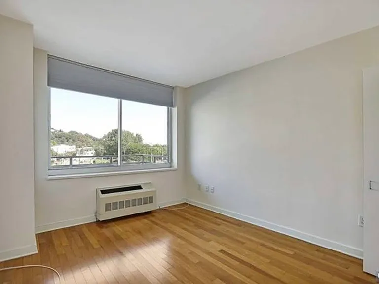 512 Hudson Park — Photo 11