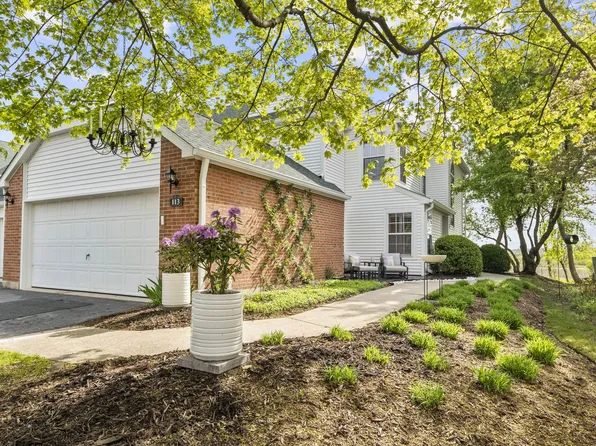 113 Welwyn St #0, Lake Bluff, IL 60044