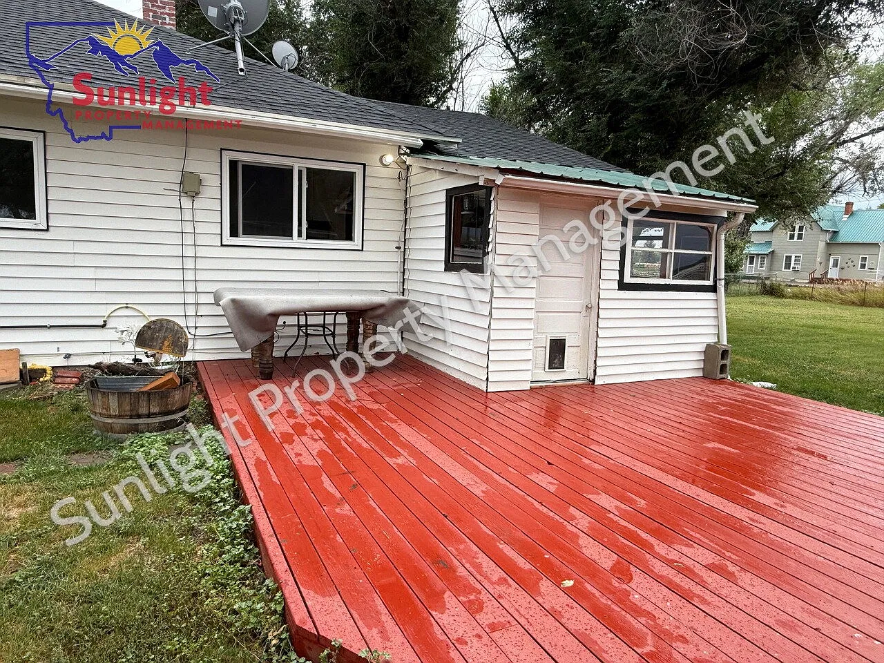 2 bed, 1.0 bath, 1260 sqft, $1,250 — Photo 1