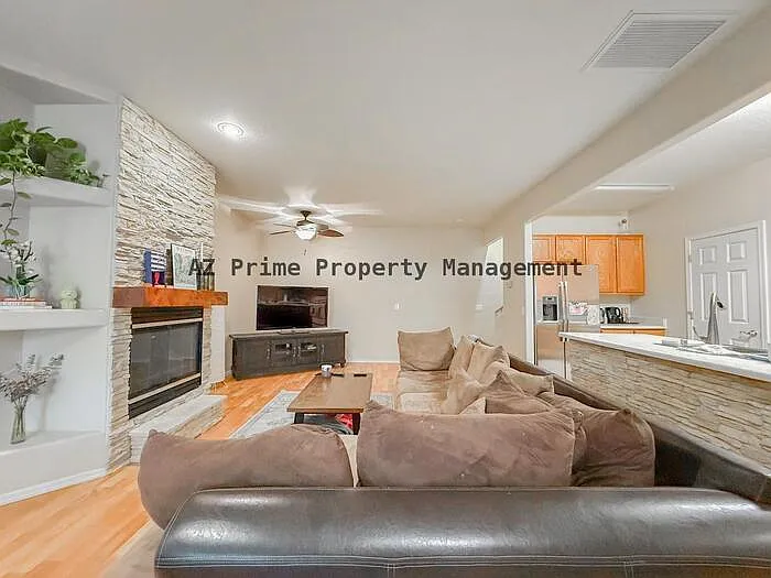 1147 Mary Dr — Photo 12