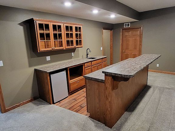 Wet bar downstairs 