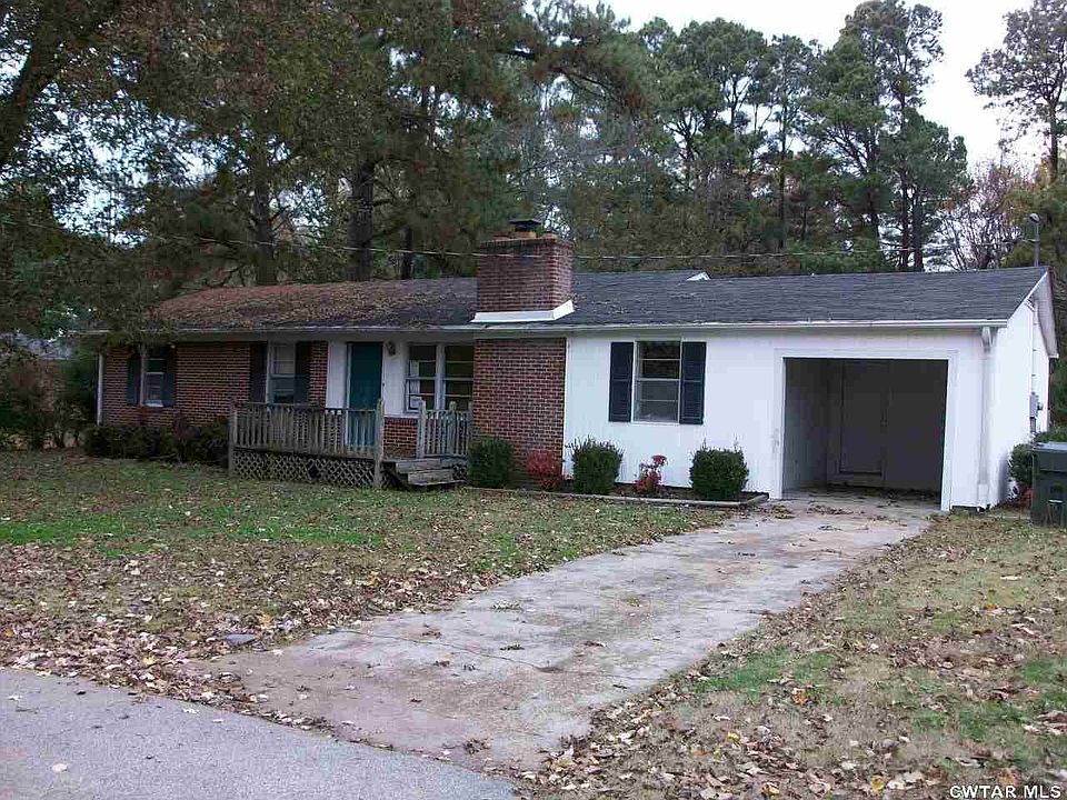 2nd image of 2819 Ward Dr