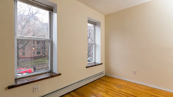 Rented by Nooklyn NYC LLC | media 11