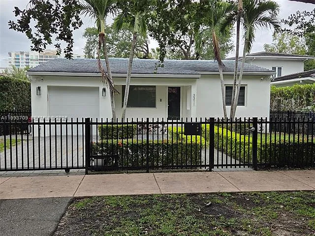 2 bed, $7,700 — Photo 2